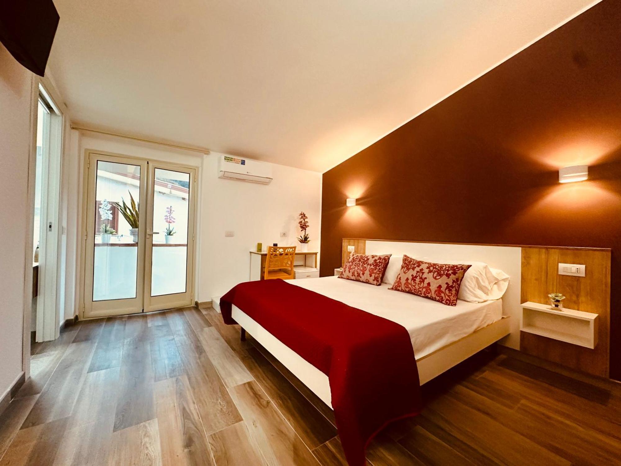 B&B The Sun - Family Rooms Tropea Exteriér fotografie