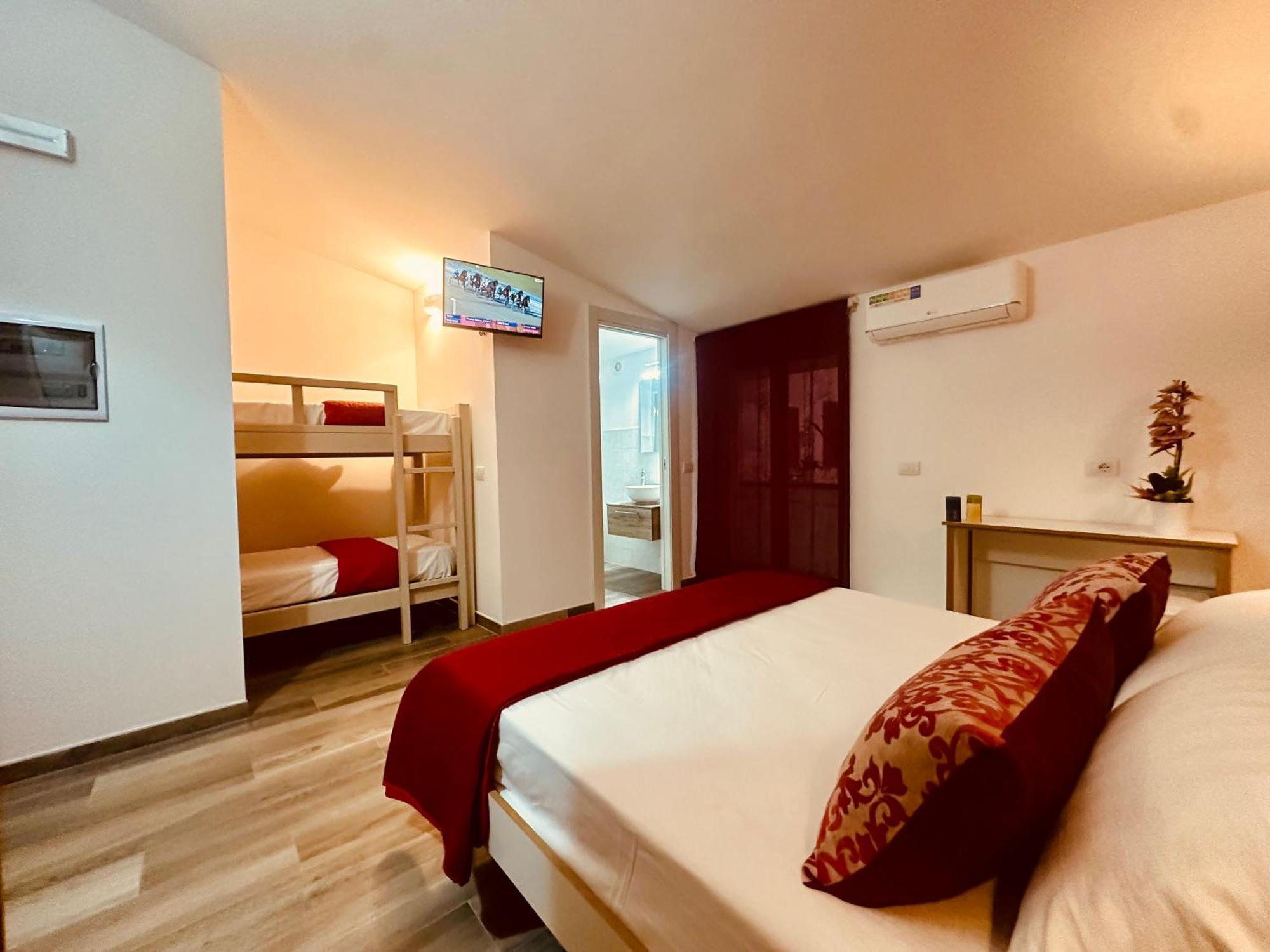 B&B The Sun - Family Rooms Tropea Exteriér fotografie